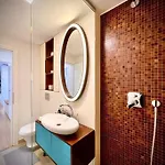 Apartment Bright And Modern *