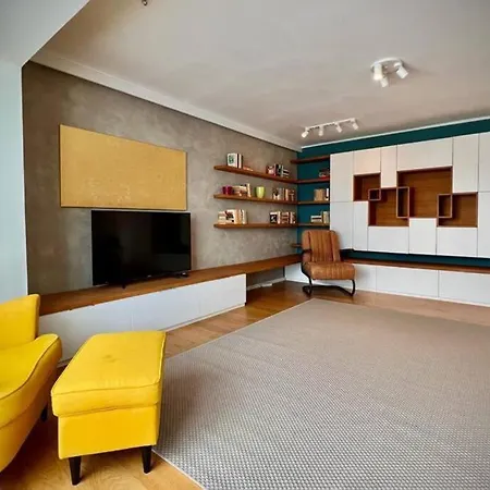 Apartment Bright And Modern Timisoara